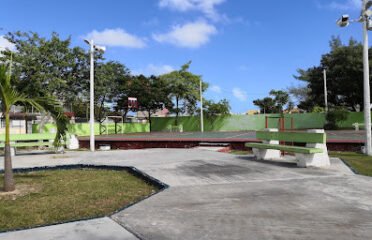 OUTDOOR GYM