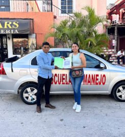 Escuela de manejo Drive aprende en 5 clases