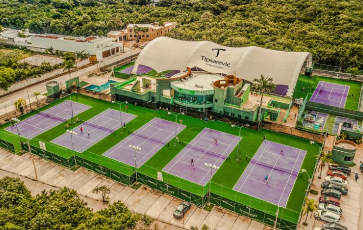 Racquet sports in Cancun